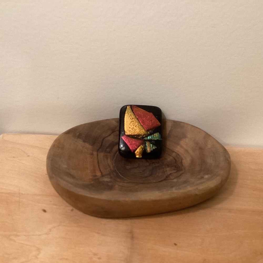 Dichroic glass pendant/brooch